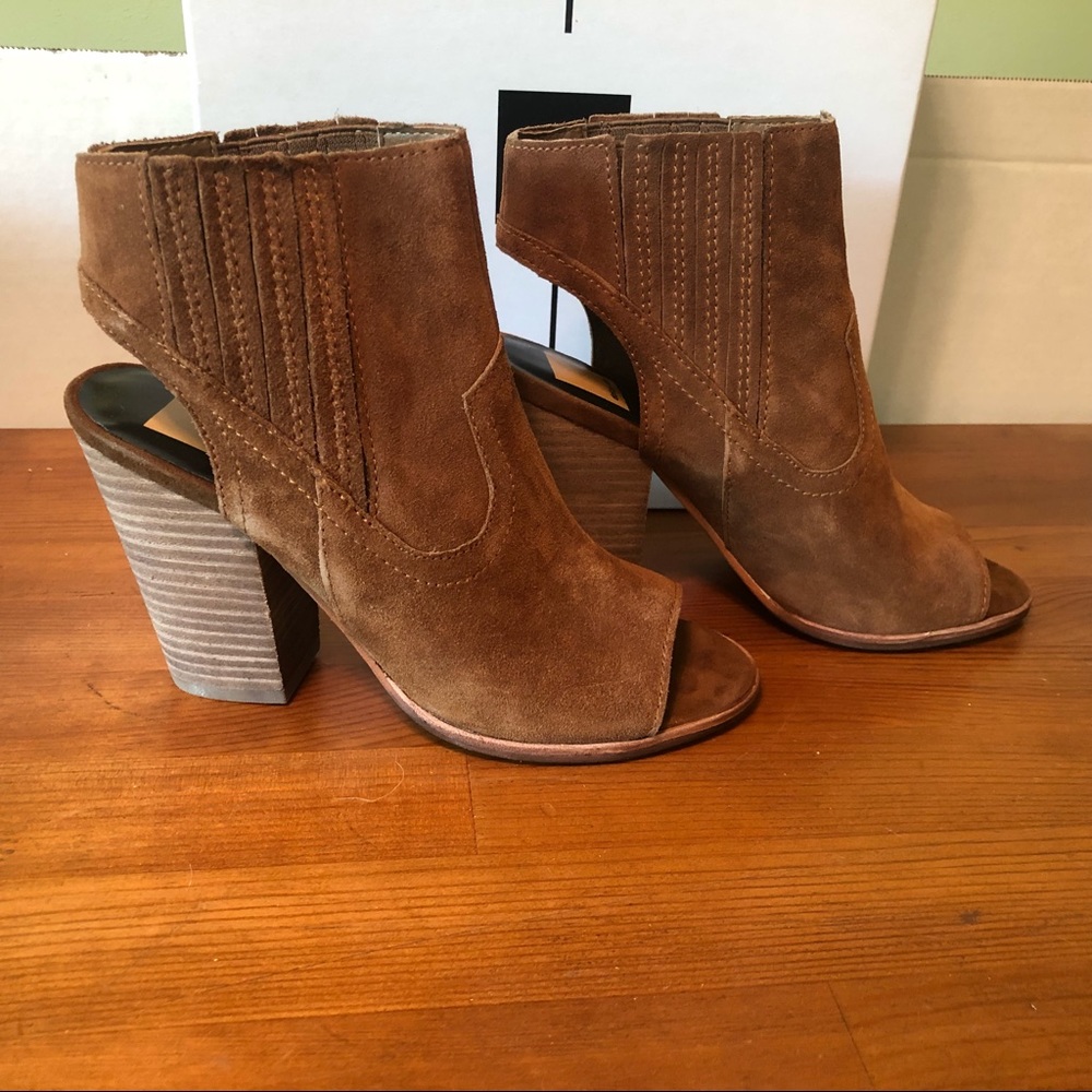 Dolce Vita Booties